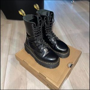 Dr martens Jadon HI platform Boots